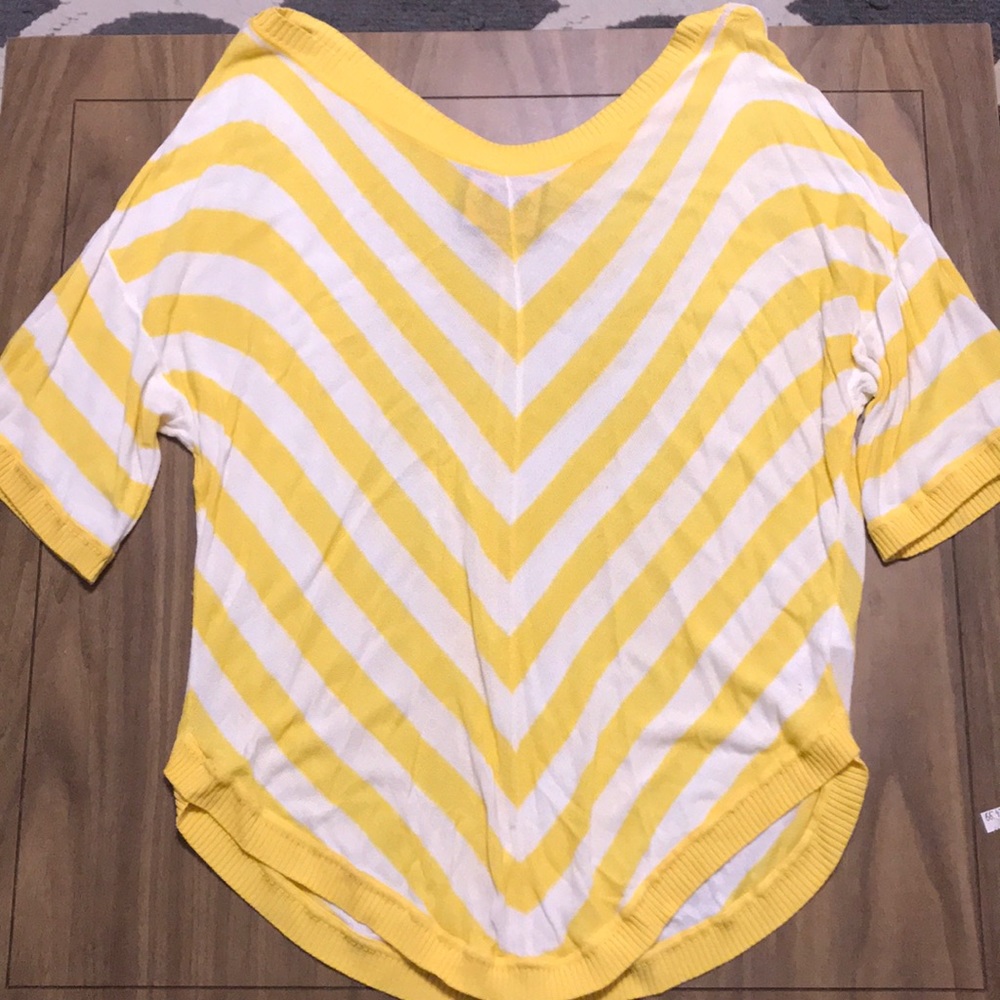 Juicy sweater size Xl